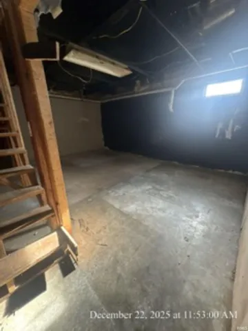 $144,900 | 2716 East 450 South, La Porte, IN 46350