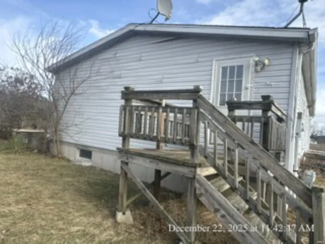 $144,900 | 2716 East 450 South, La Porte, IN 46350