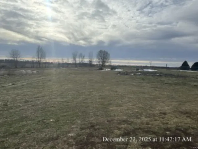 $144,900 | 2716 East 450 South, La Porte, IN 46350