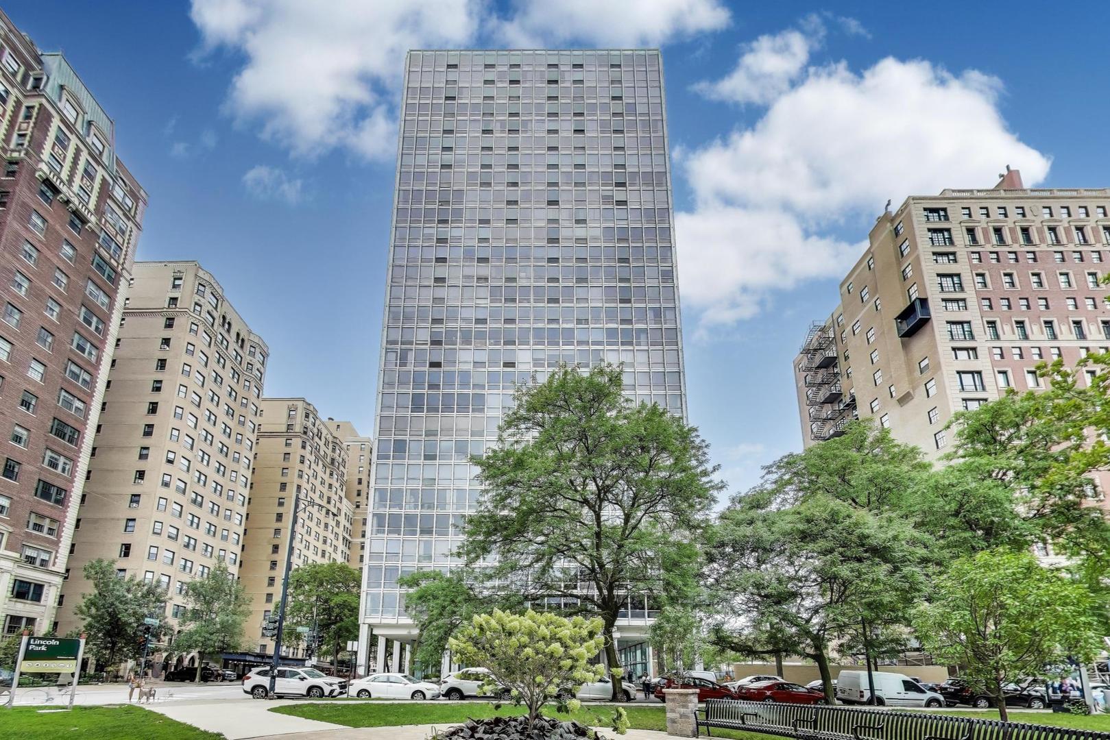 2400 North Lakeview Avenue, Unit 1708 Chicago, IL 60614 - Photo 1 of 50 a view of a building with a street