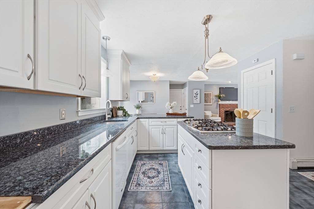 5 Post Road Foxboro, MA 02035 - Photo 8 of 39 Gallery Image 8