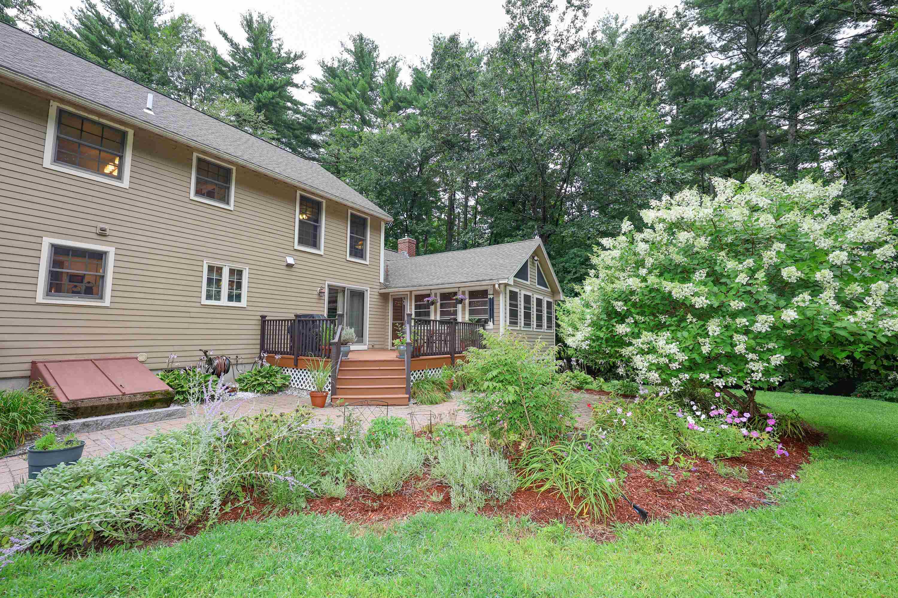 3 Westview Road Brookline, NH 03033 - Photo 13 of 31