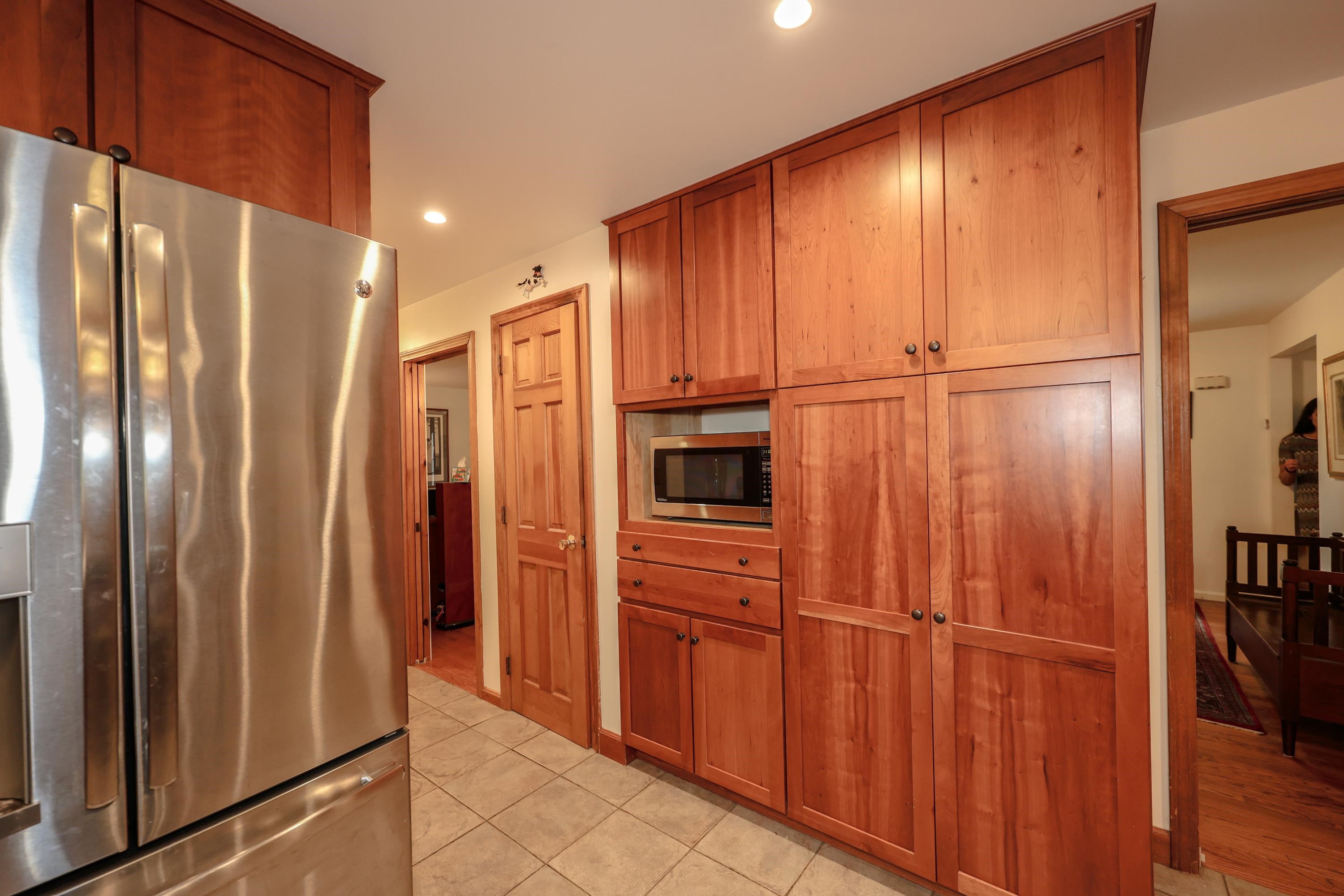 3 Westview Road Brookline, NH 03033 - Photo 7 of 31