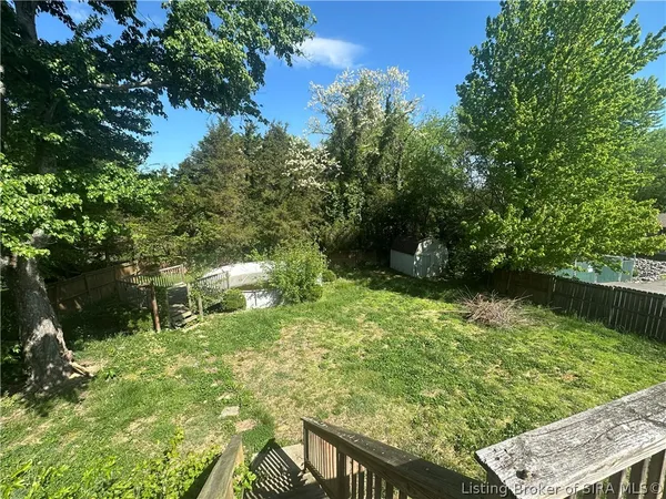 $225,000 | 202 Bates Drive, Charlestown, IN 47111