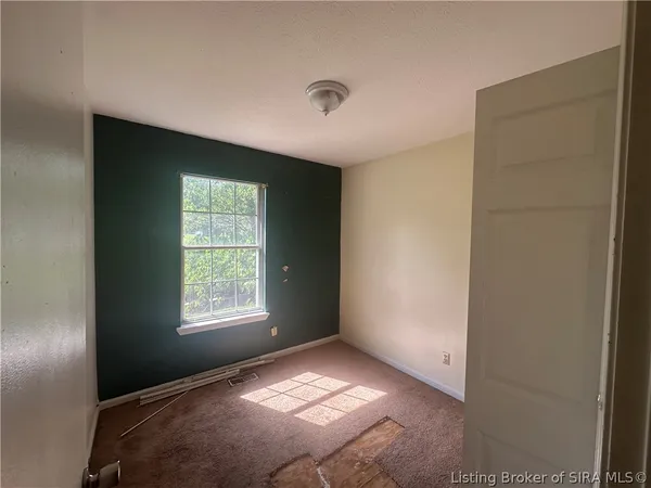 $225,000 | 202 Bates Drive, Charlestown, IN 47111