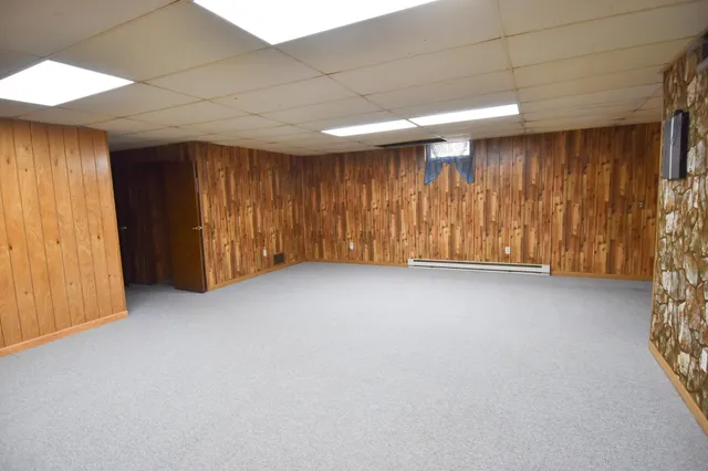 $199,999 | 432 East 2nd Street, Argyle, MN 56713