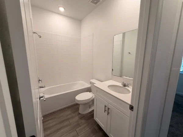 $2,200 | 9412 Revere Avenue, Leesburg, FL 34788