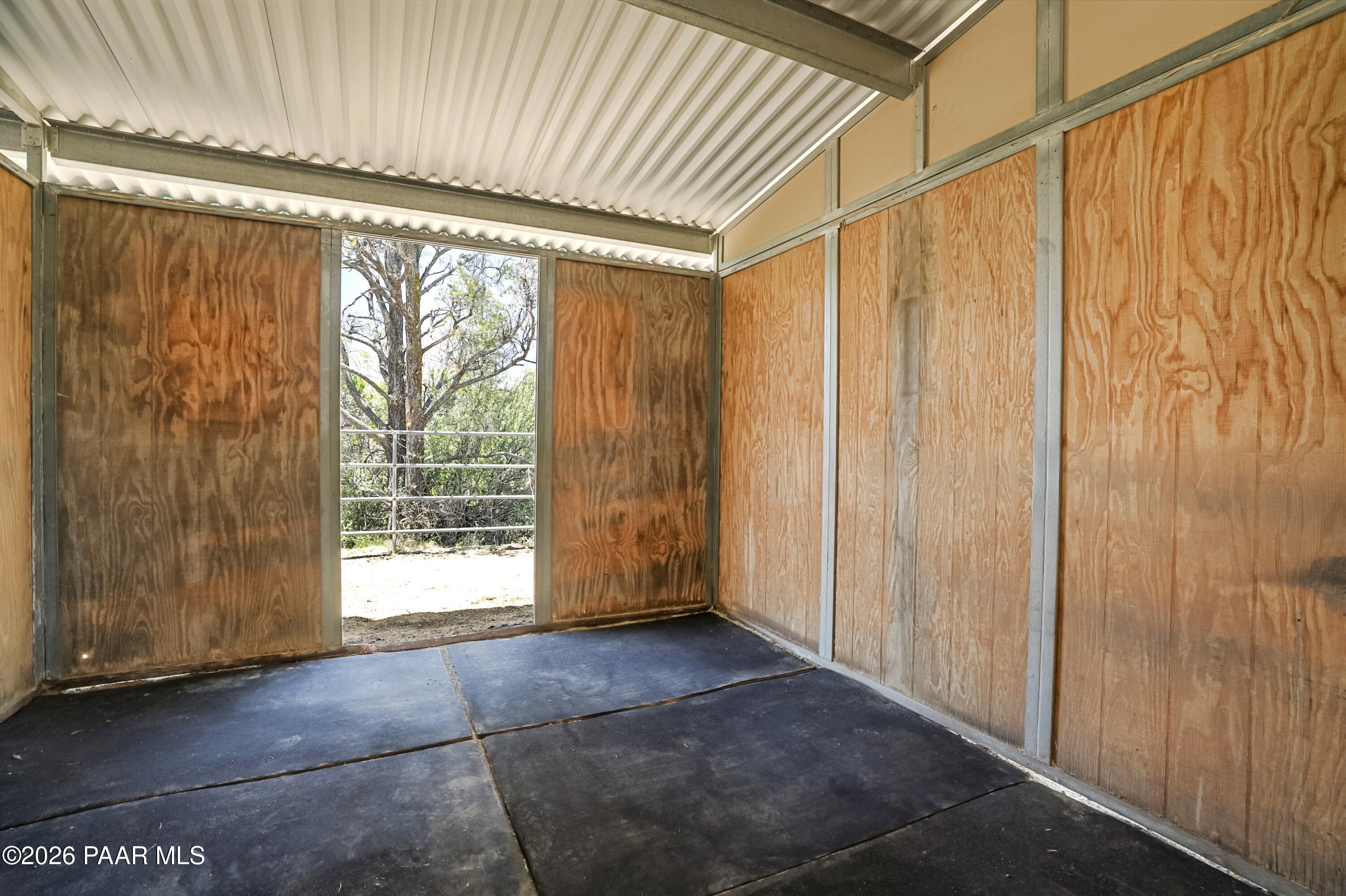 1584 West Cliff Rose Road Prescott, AZ 86305 - Photo 51 of 66 Barn