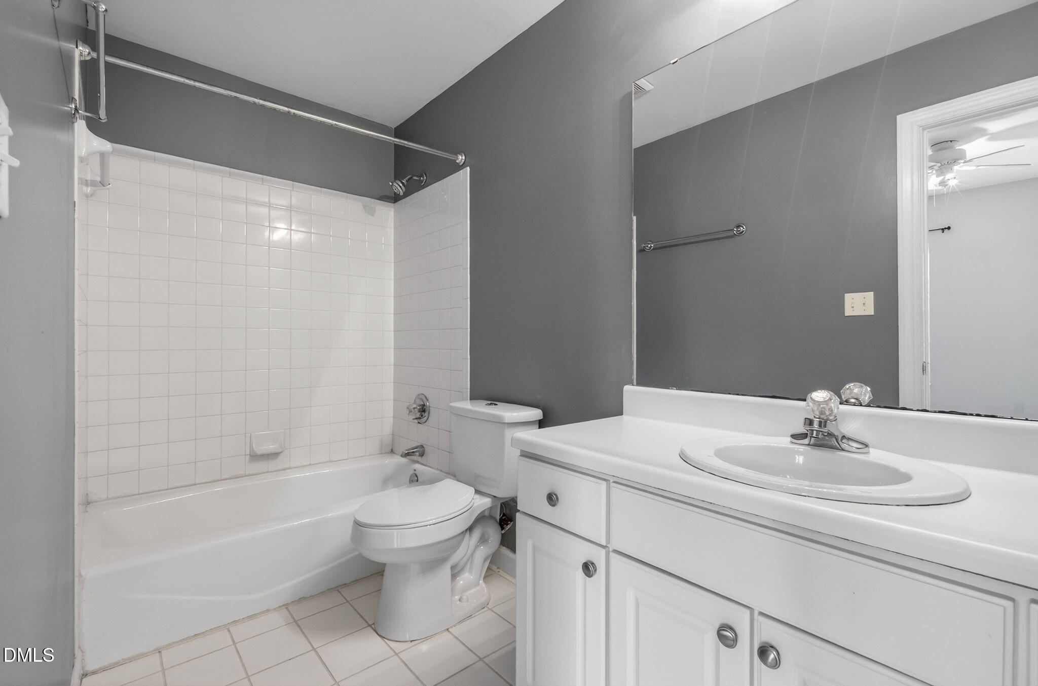 2106 Trailridge Court Raleigh, NC 27603 - Photo 18 of 25 20-web-or-mls-2106 Trailbridge-20