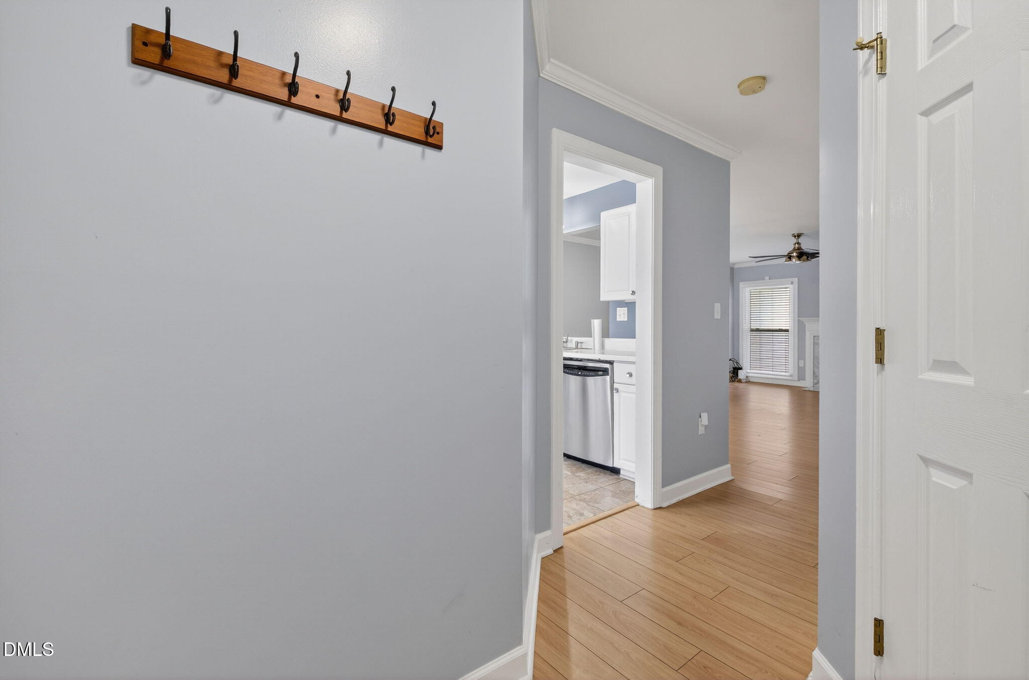 2106 Trailridge Court Raleigh, NC 27603 - Photo 5 of 25 6-web-or-mls-2106 Trailbridge-6