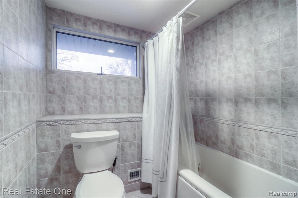360 Linwood Avenue Rochester, MI 48307 - Photo 25 of 50