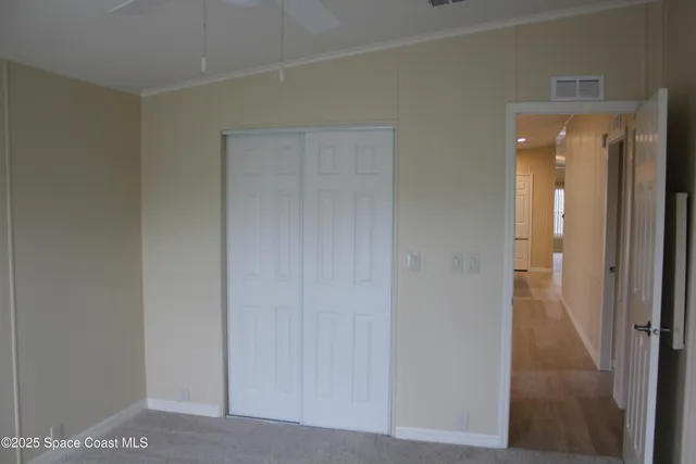 a view of front of house with a yard