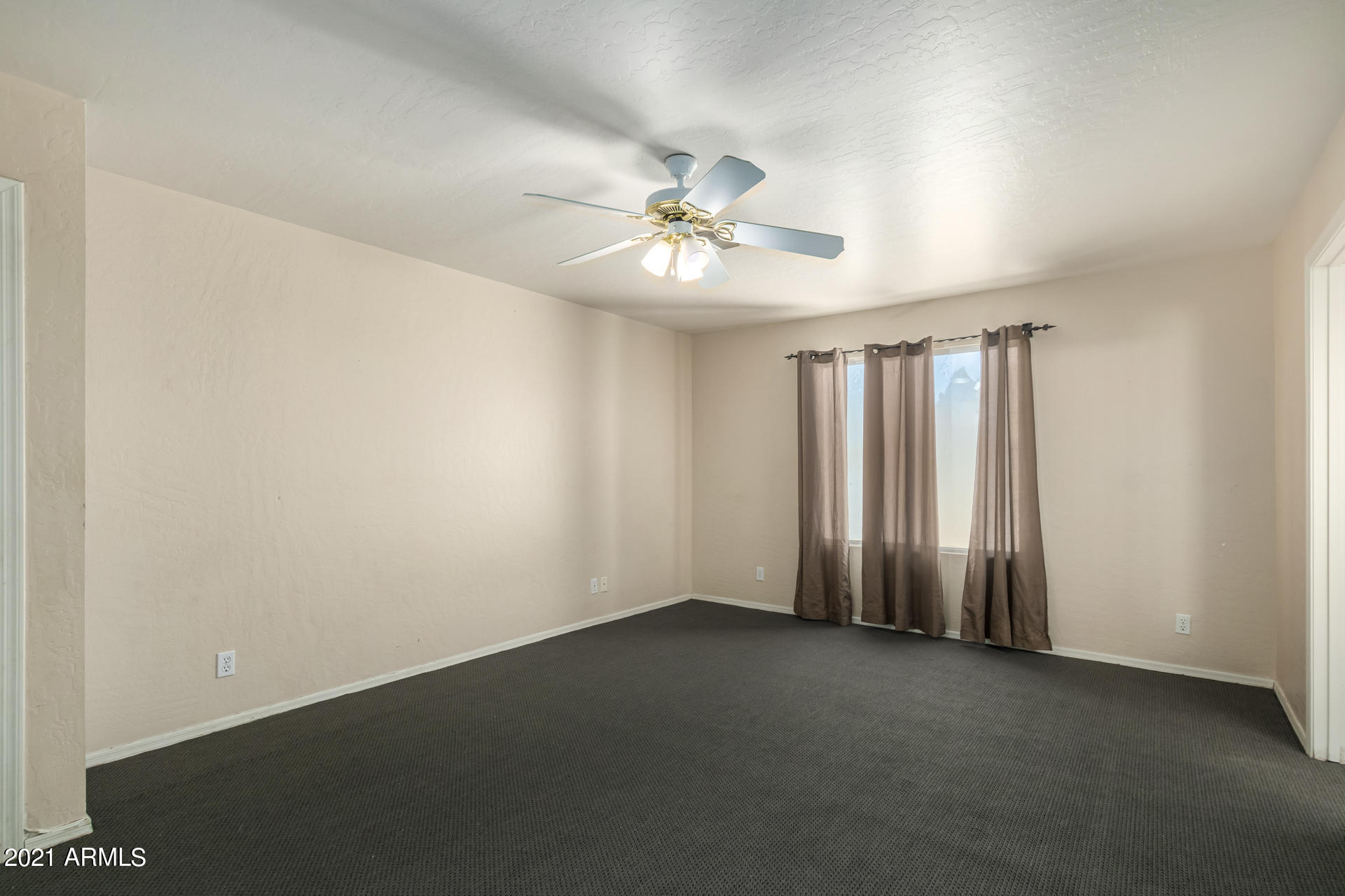 2038 East Devon Road Gilbert, AZ 85296 - Photo 23 of 40 22-Devon
