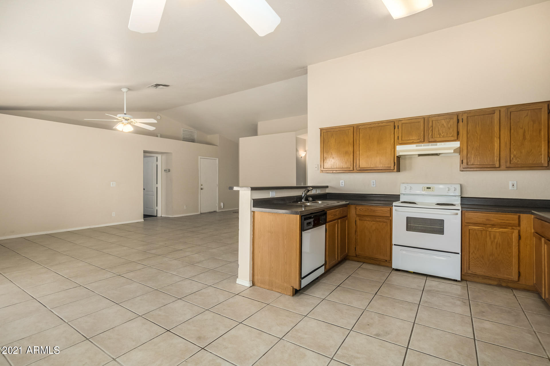 2038 East Devon Road Gilbert, AZ 85296 - Photo 10 of 40 10-Devon