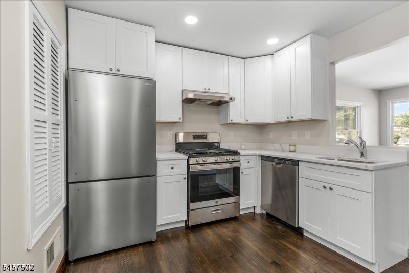 13 Windbeam Road Riverdale, NJ 07457 - Photo 8 of 45 Gallery Image 8
