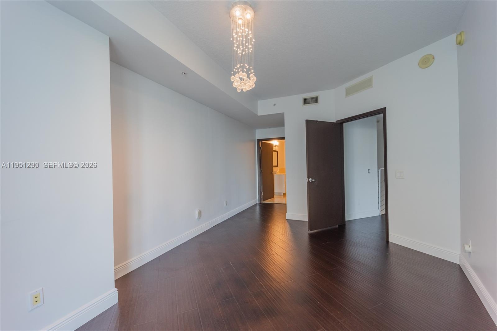 60 Southwest 13th Street, Unit 3424 Miami, FL 33130 - Photo 11 of 26