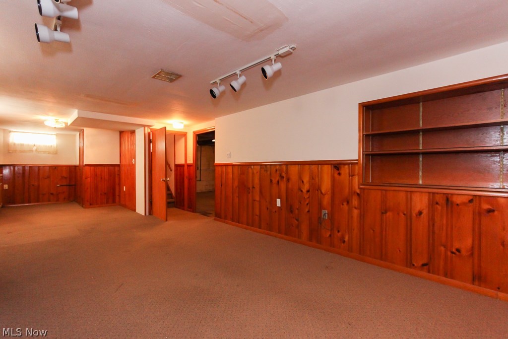 3146 Warren Road Cleveland, OH 44111 - Photo 28 of 35 Gallery Image 28