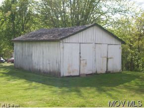 2926 Charleston Road Point Pleasant, WV 25550 - Photo 4 of 12