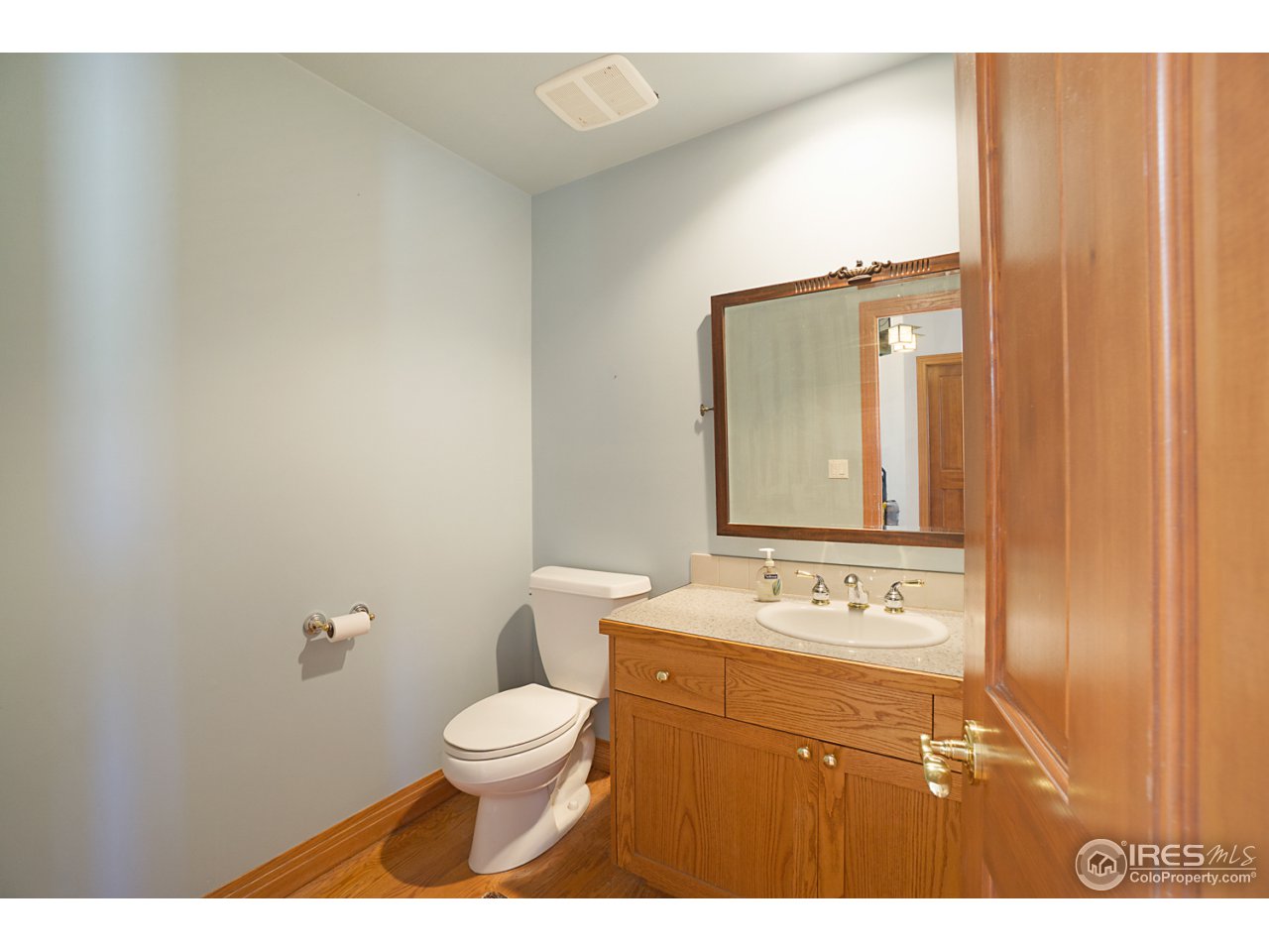 1100 Shadow Ridge Road Laporte, CO 80535 - Photo 14 of 32 Powder Room