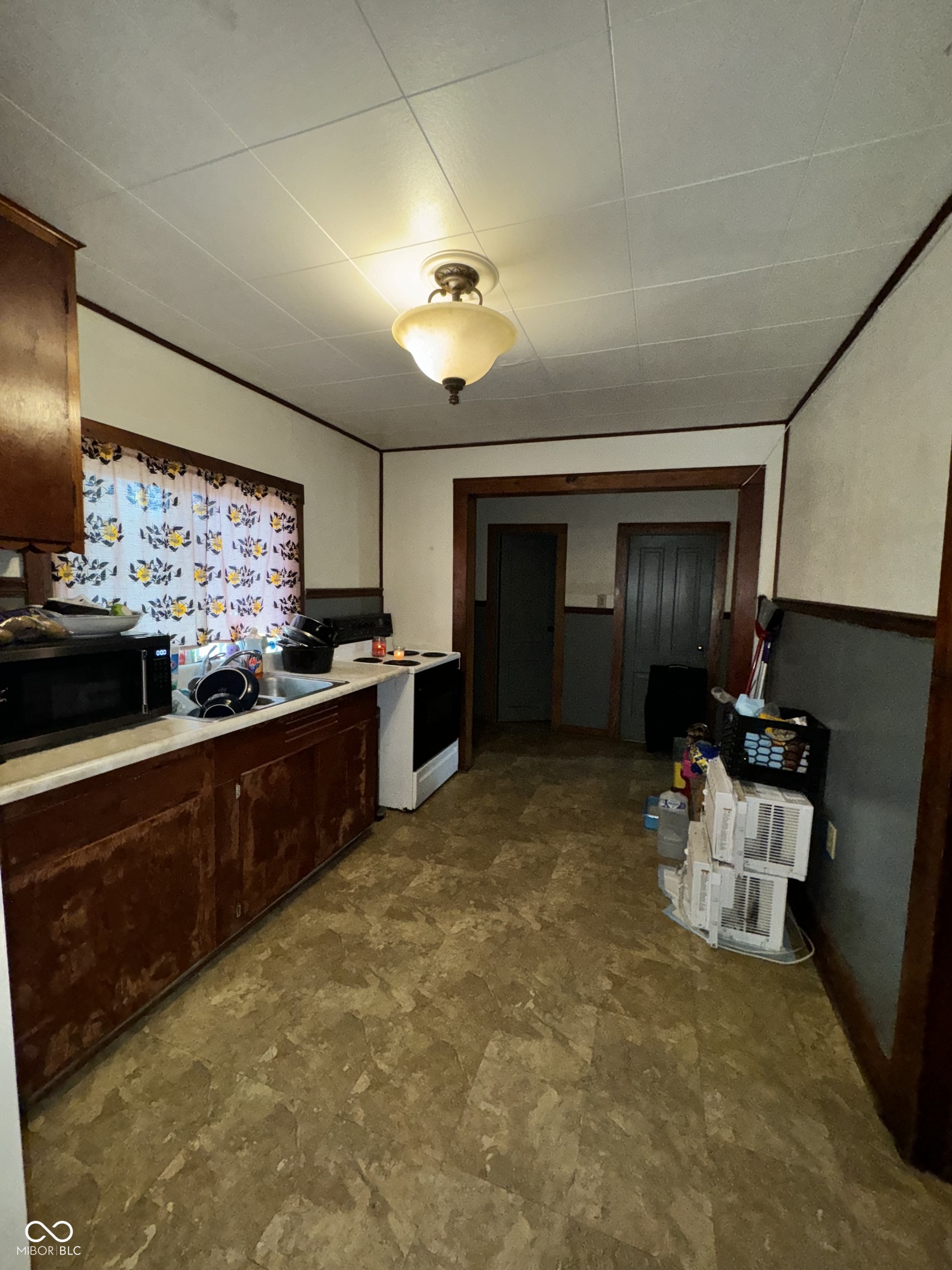 101 West County Line Road Mooresville, IN 46158 - Photo 17 of 29 Gallery Image 17