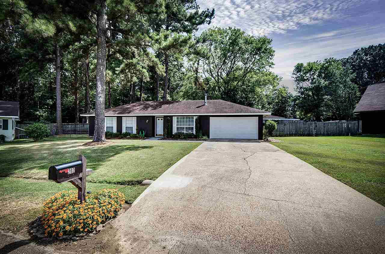 202 Channel Lane Madison, MS 39110 - Photo 2 of 22 Photo 3