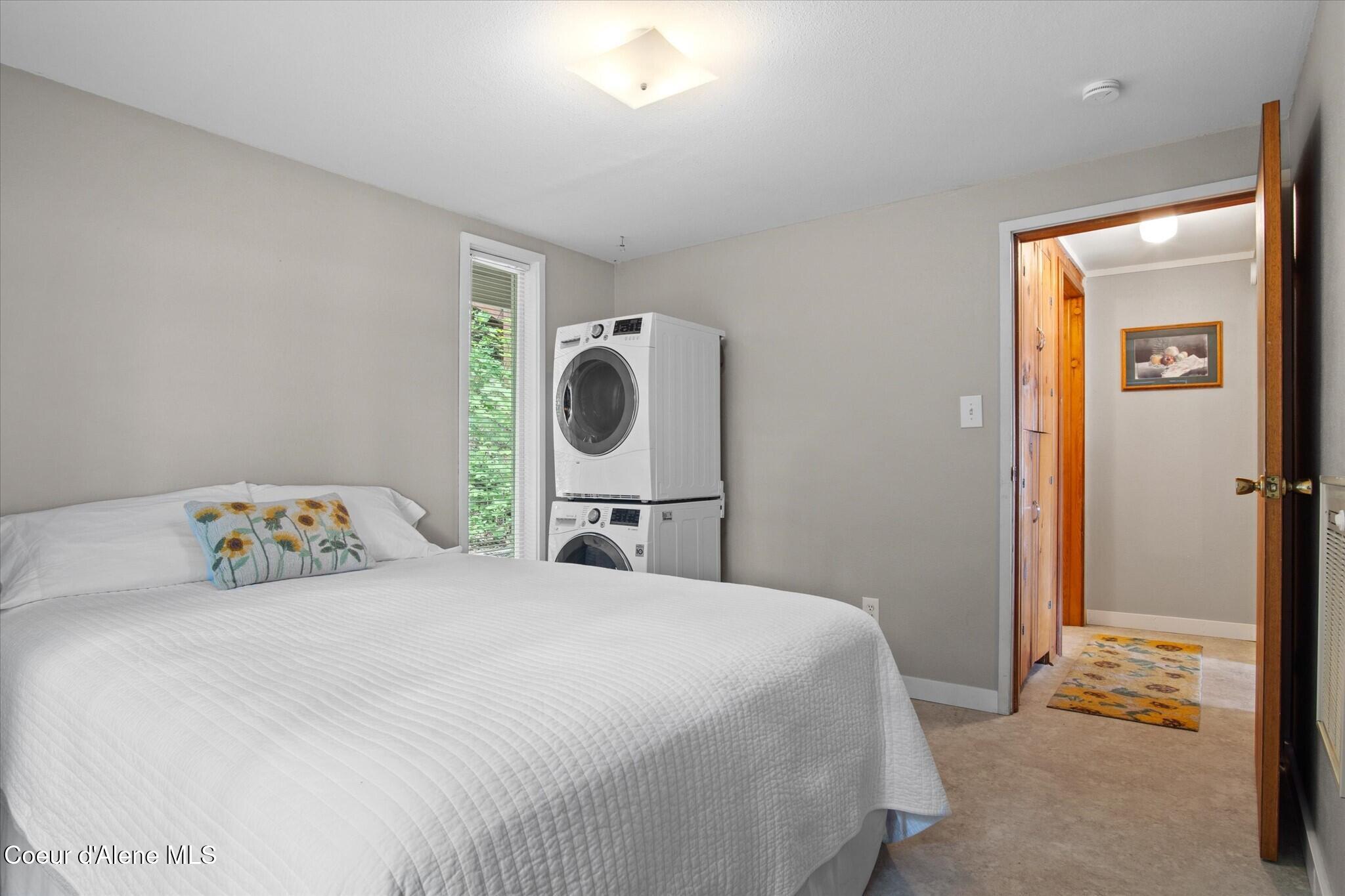 5860 West Freeman Road Rathdrum, ID 83858 - Photo 16 of 32 Laundry hookups