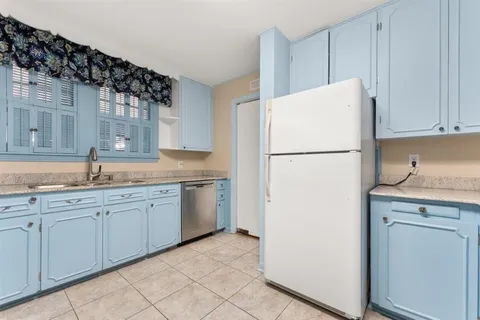 $219,000 | 354 Jefferson Drive, Lake Charles, LA 70605