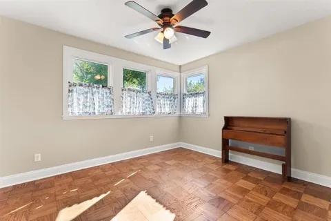 $219,000 | 354 Jefferson Drive, Lake Charles, LA 70605