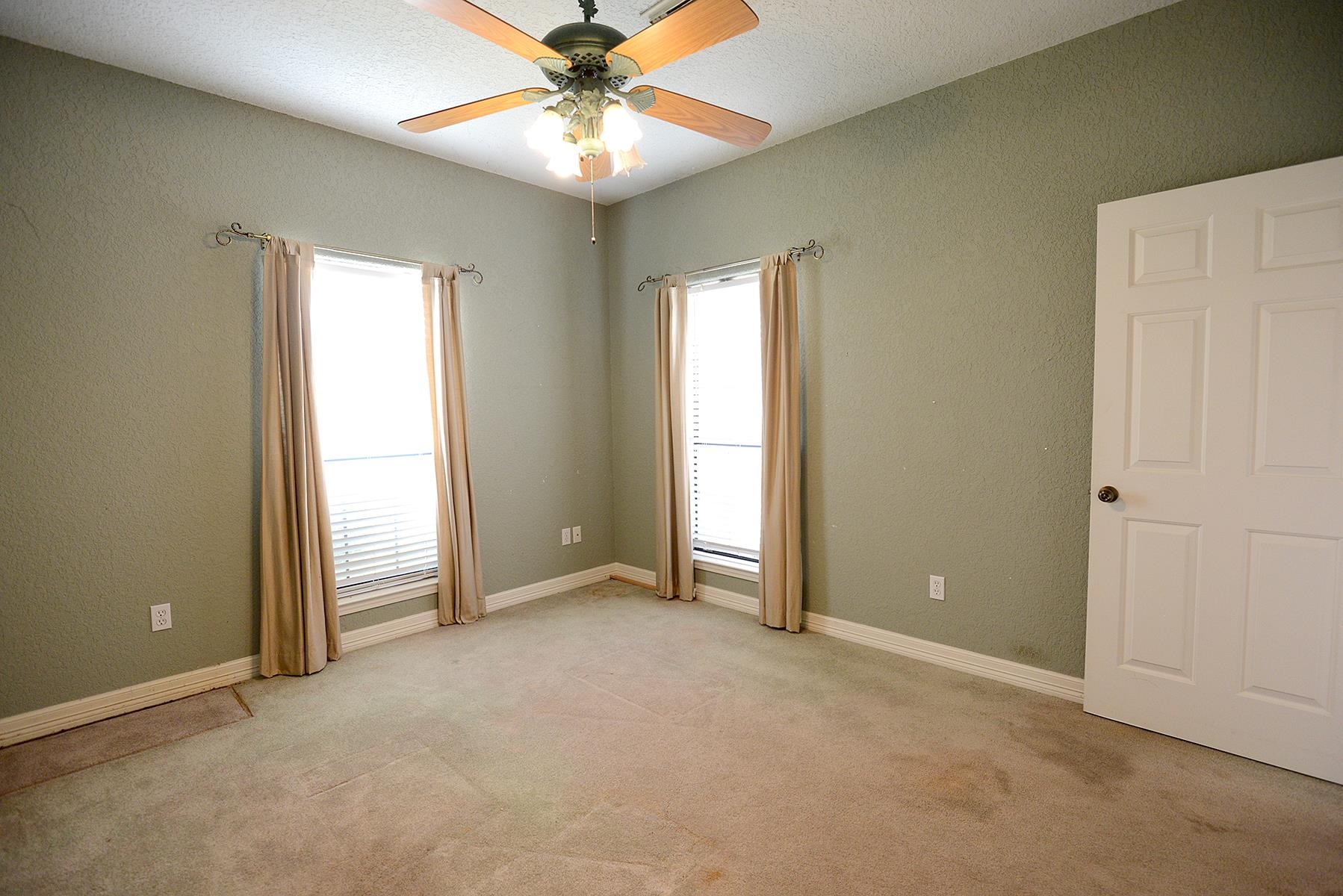 155 Greenhead Point Orange, TX 77630 - Photo 27 of 33