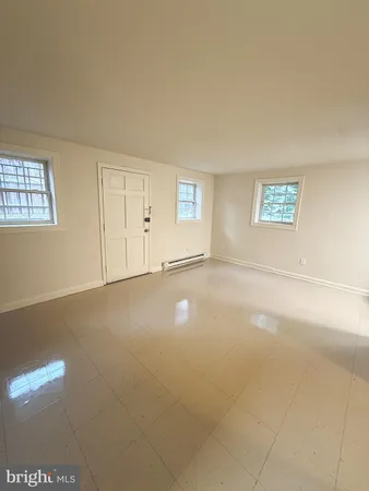 $1,550 | 1216 William Street, Fredericksburg, VA 22401