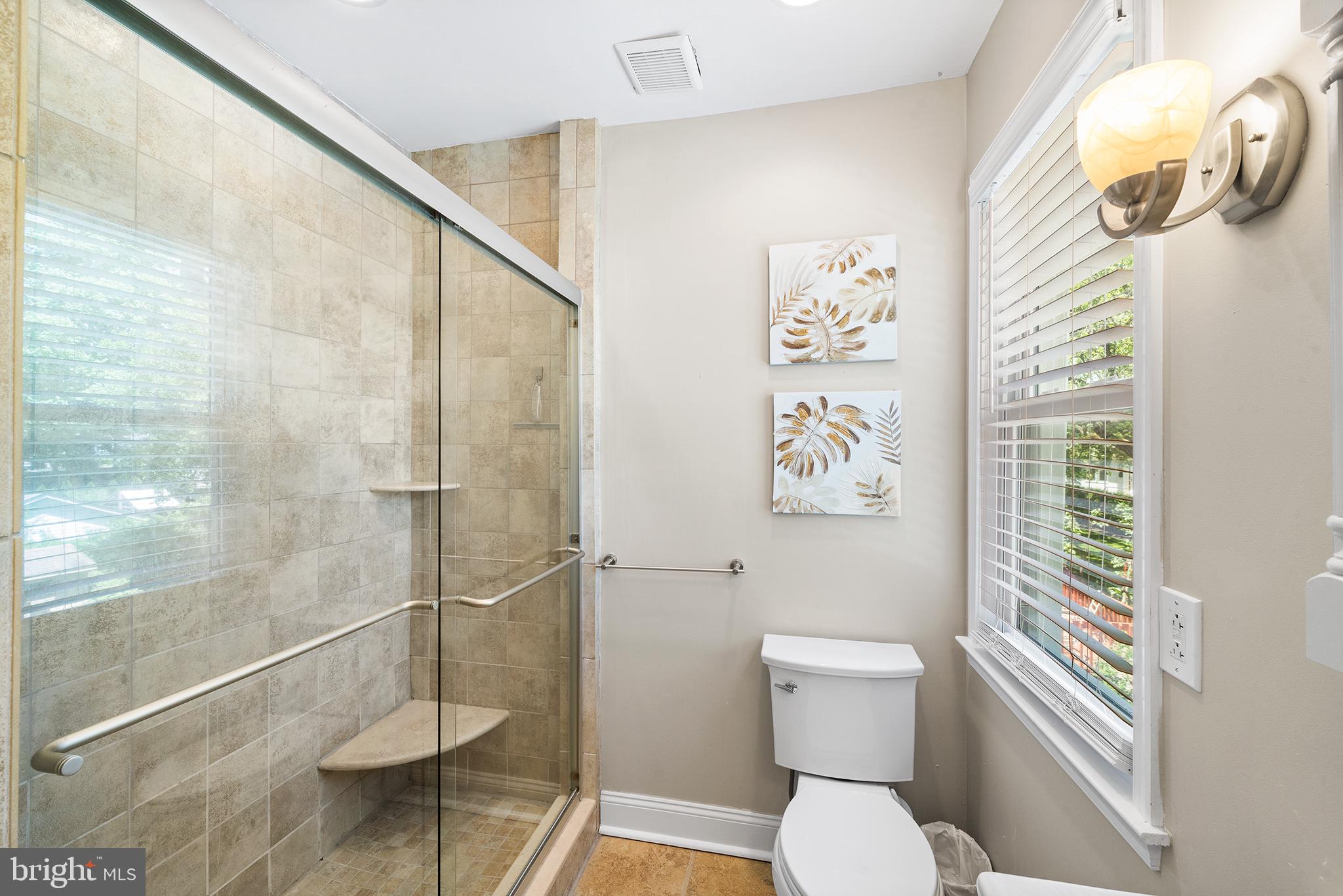 614 East Manoa Road Havertown, PA 19083 - Photo 18 of 39 Primary Ensuite Bathroom