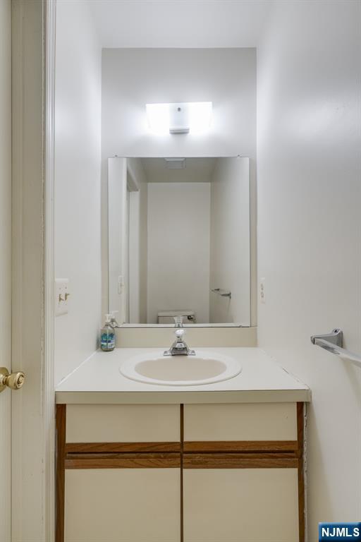 511 Quince Court Mahwah, NJ 07430 - Photo 16 of 29