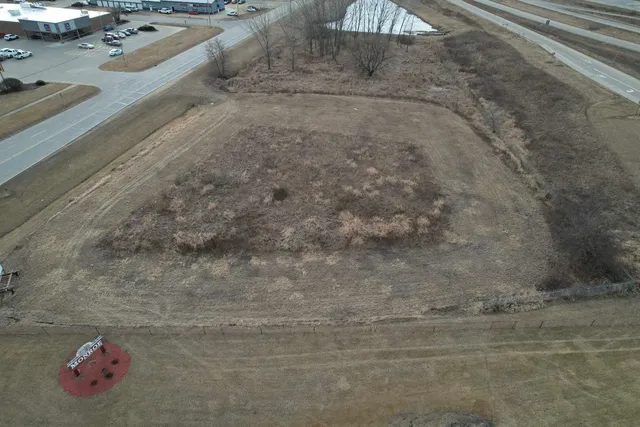 $600,000 | 1.86-acres West 8th, Monroe, WI 53566