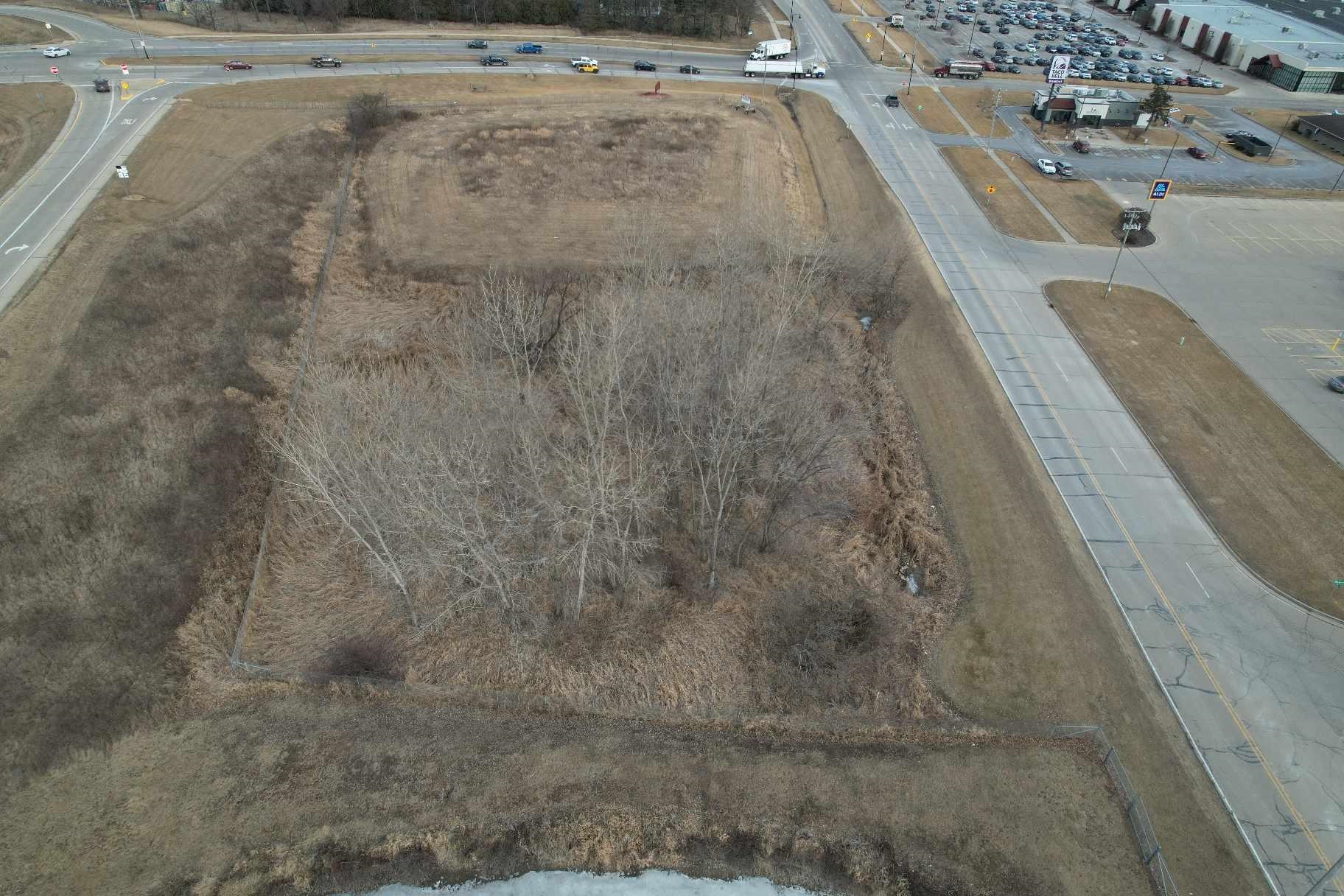 1.86-acres West 8th Monroe, WI 53566 - Photo 4 of 7