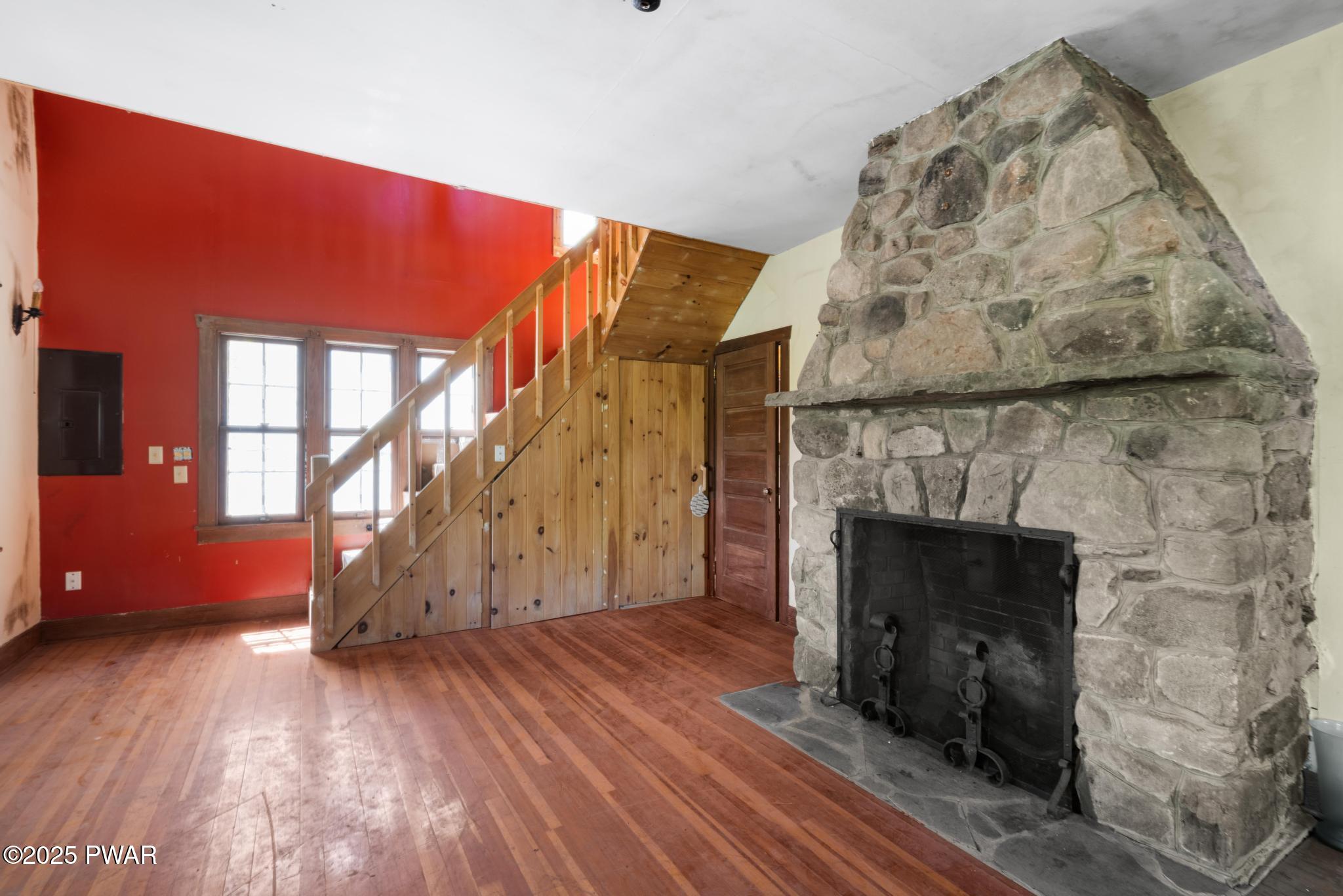 292 Rt 590 Greeley, PA 18425 - Photo 16 of 27 House 2 Fireplace