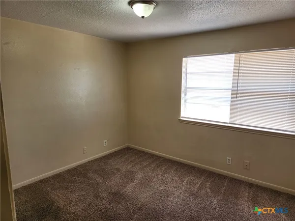 $900 | 908 Ticonderoga Drive, Temple, TX 76504