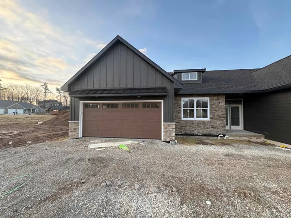 $455,900 | 3365 Shawano Avenue, Green Bay, WI 54313