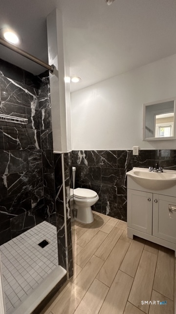 116 High Street Torrington, CT 06790 - Photo 7 of 16