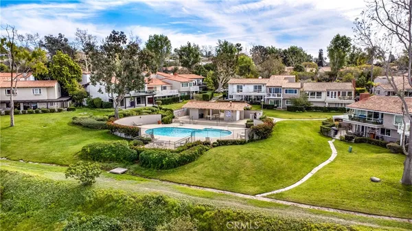 $2,050,000 | 2952 Quedada, Newport Beach, CA 92660