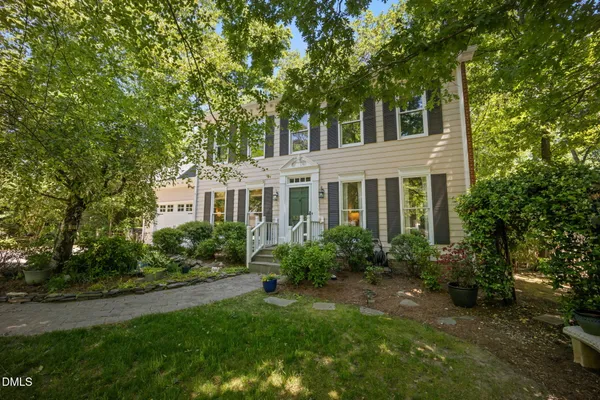 $550,000 | 1307 Chimney Hill Drive, Apex, NC 27502