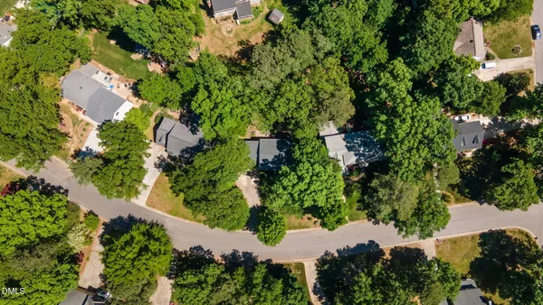 $550,000 | 1307 Chimney Hill Drive, Apex, NC 27502