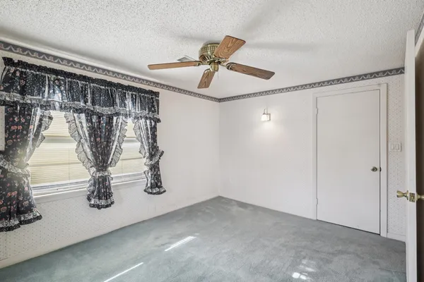 $339,900 | 4733 Oleander Street, Bacliff, TX 77518