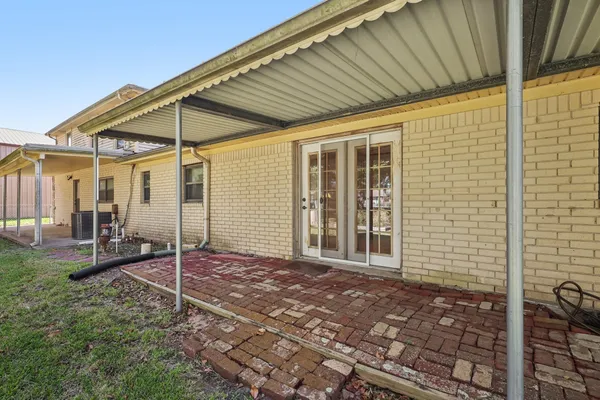 $339,900 | 4733 Oleander Street, Bacliff, TX 77518