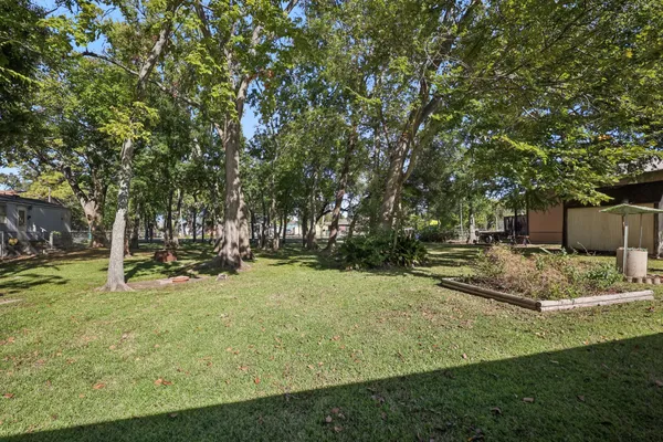 $339,900 | 4733 Oleander Street, Bacliff, TX 77518