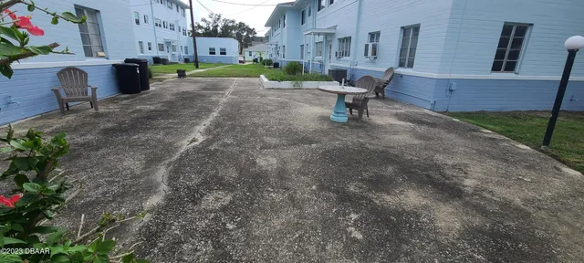 $1,249 | 500 South Beach Street, Unit K2, Daytona Beach, FL 32114