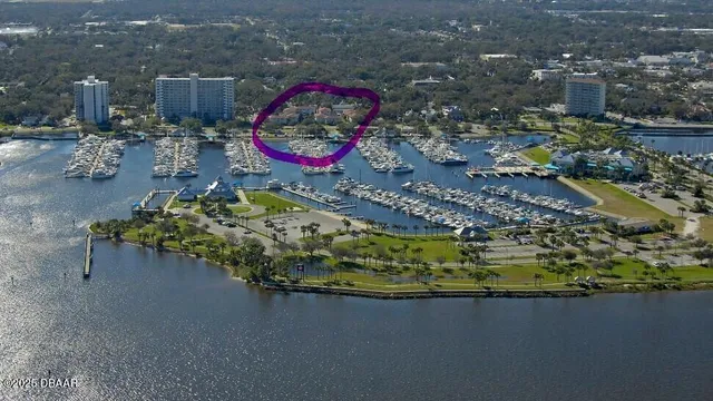 $1,249 | 500 South Beach Street, Unit K2, Daytona Beach, FL 32114