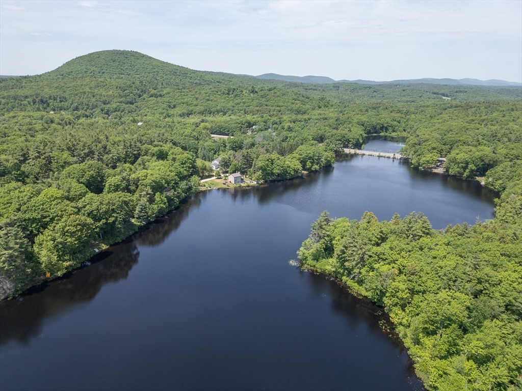 33 Watatic Pond Road Ashburnham, MA 01430 - Photo 17 of 21