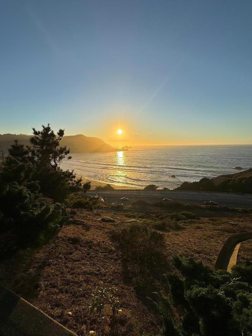 675 Crespi Drive Pacifica, CA 94044 - Photo 48 of 55 a view of an ocean and beach