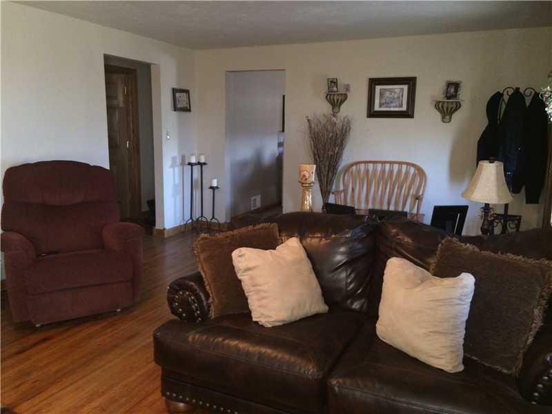 271 Shearer Road Chicora, PA 16025 - Photo 8 of 12 Living Room.
