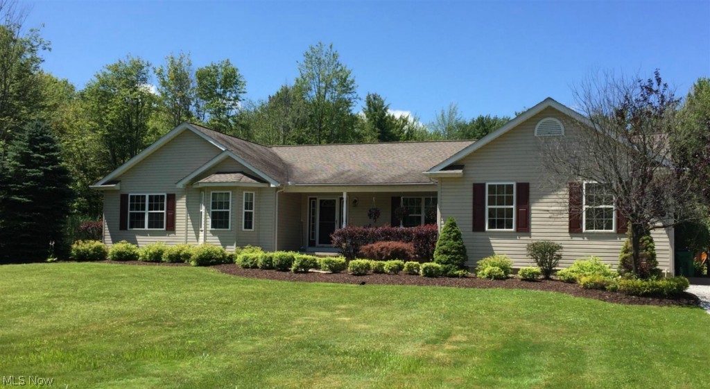 7526 Callow Road Painesville, OH 44077 - Photo 1 of 25